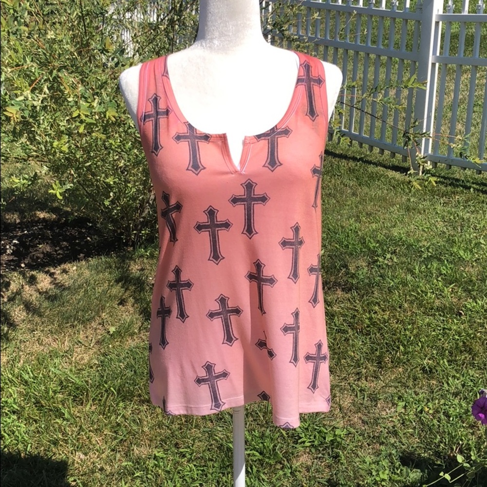 Urban Small razor back salon shirt